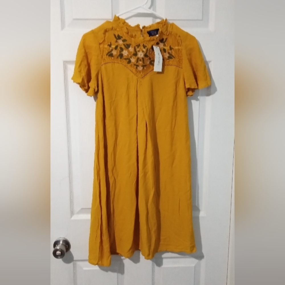Francesca's Collections Yellow Asymmetrical Ruffled Sundress - Picture 1 of 4